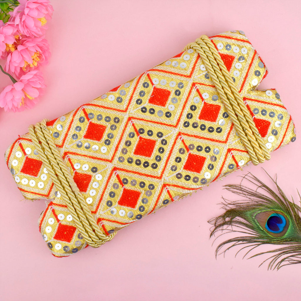 Elegant and intricately designed Jhula Patri for Hariyali Teej, featuring a stunning combination of vibrant colors, delicate floral patterns, and high-quality materials. India’s Largest Pooja Accessories Brand – www.satvikstore.in